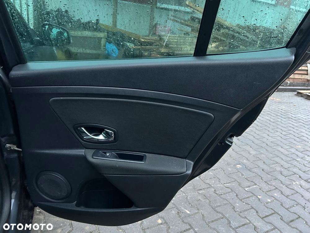 FOTEL FOTELE GRZANE KANAPA TAPICERKA WNĘTRZE RENAULT MEGANE 3 - 15