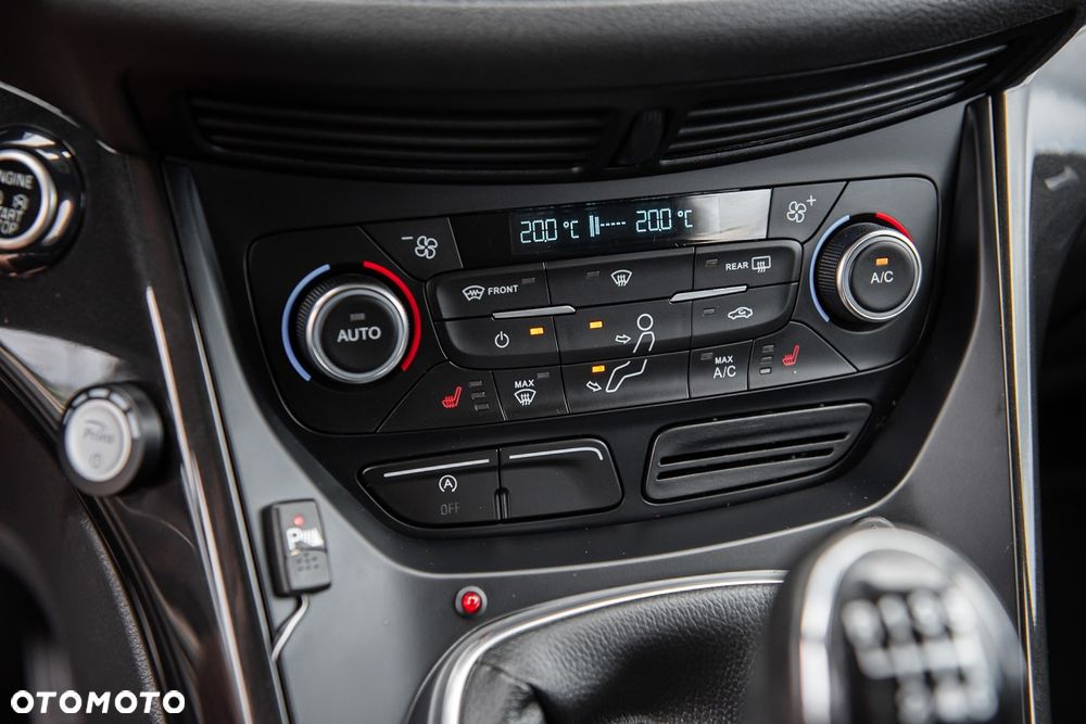 Ford Kuga - 23