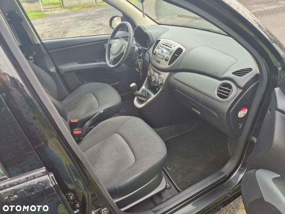 Hyundai i10 1.2 Premium - 21