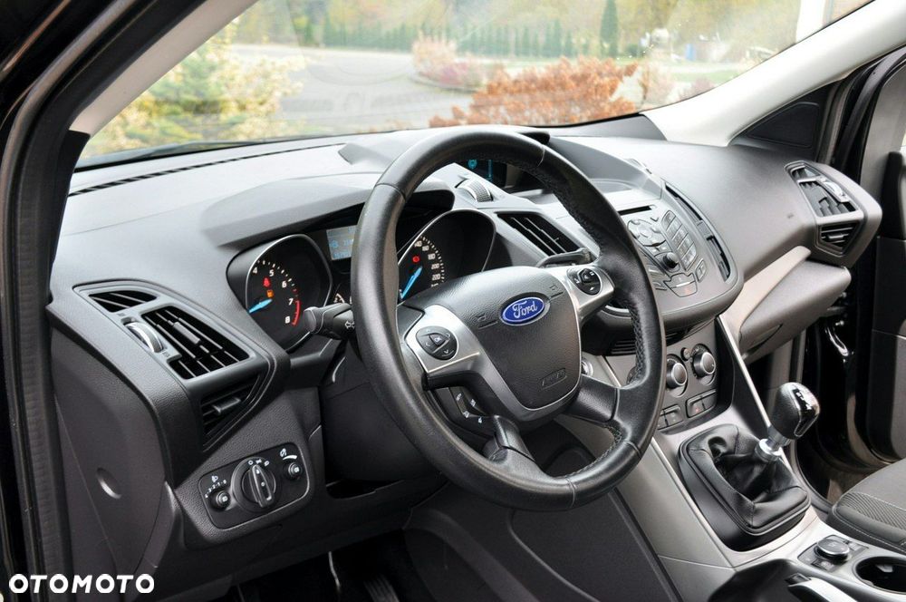 Ford Kuga - 22