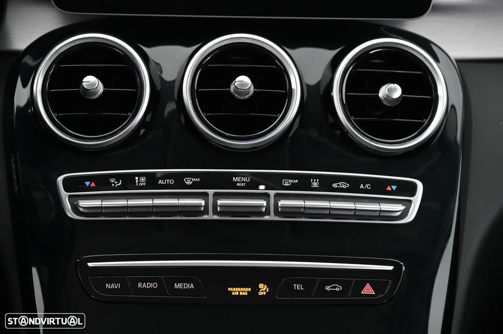 Mercedes-Benz C 300 de Avantgarde - 22