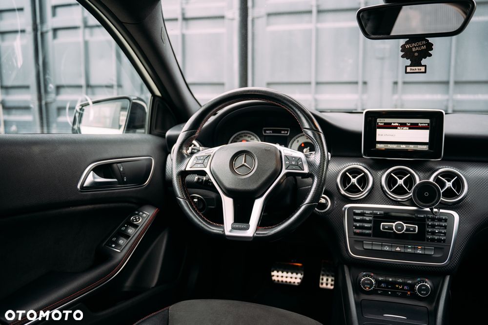 Mercedes-Benz Klasa A 200 CDI 7G-DCT AMG Line - 16
