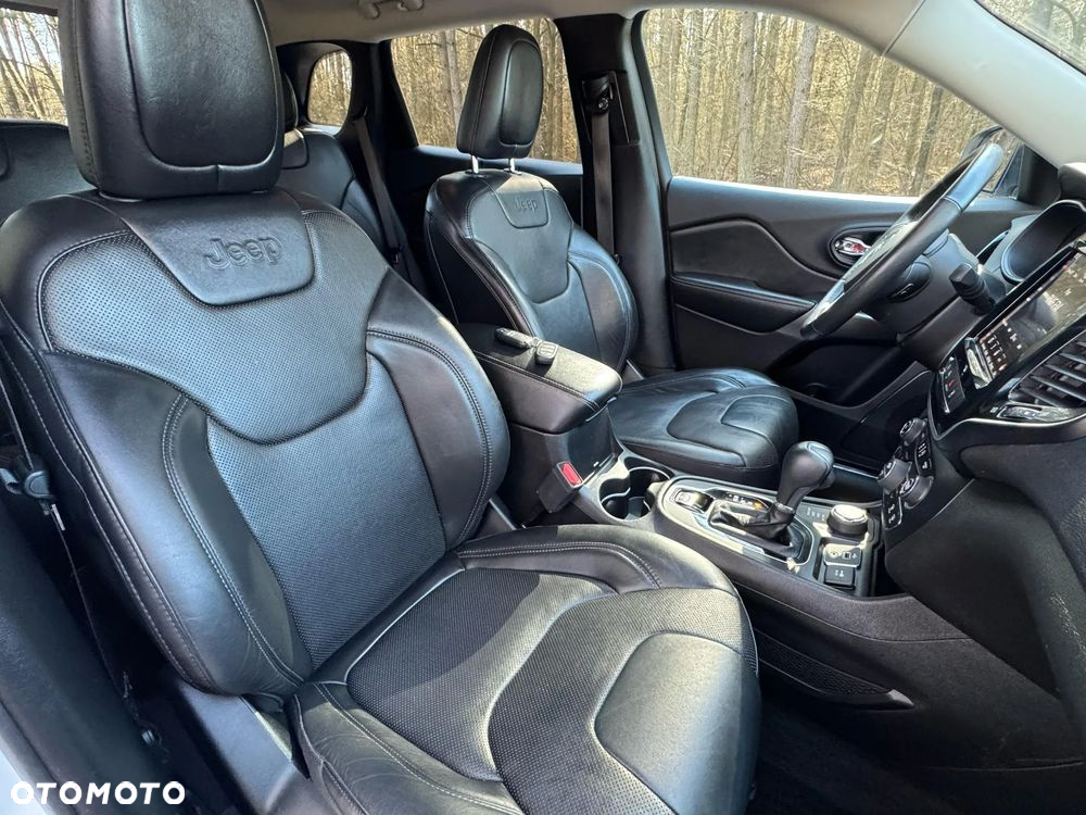 Jeep Cherokee 2.0 GME Active Drive I Limited - 13