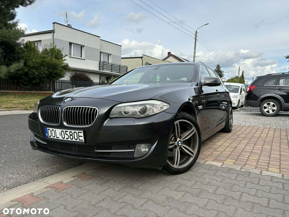 BMW Seria 5 520d - 4
