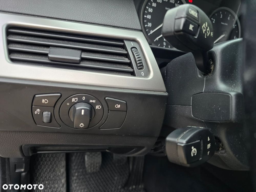 BMW Seria 5 - 33