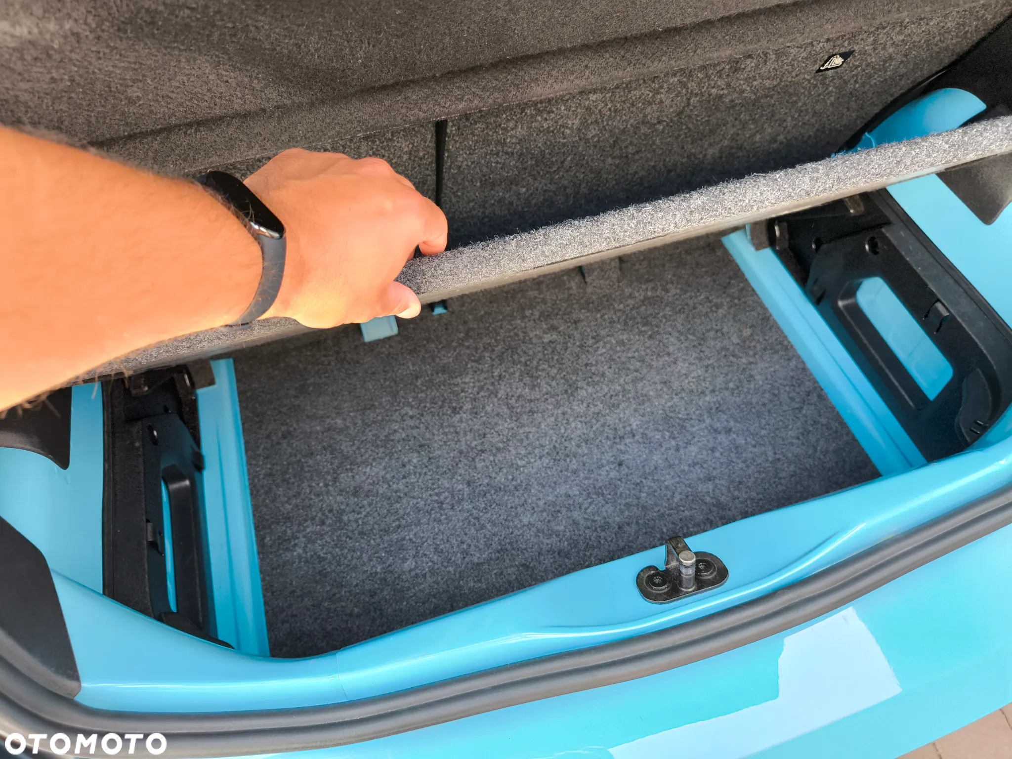 Volkswagen up! - 24