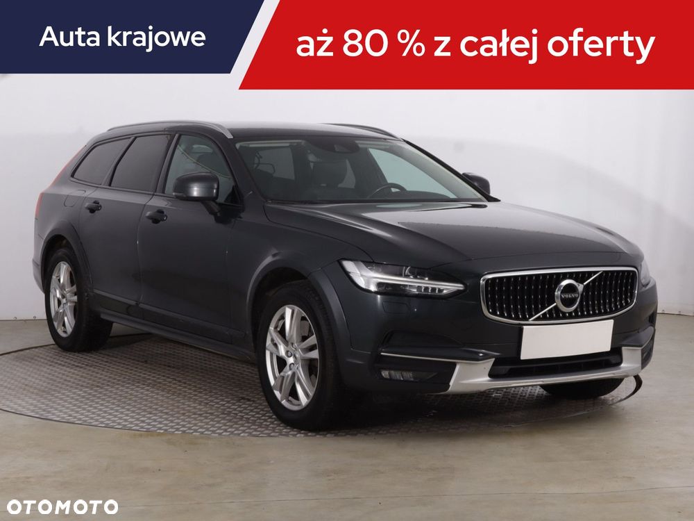 Volvo V90 Cross Country - 3