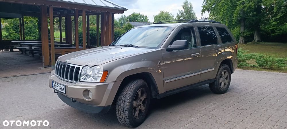 Jeep Grand Cherokee 5.7 V8 Overland - 12