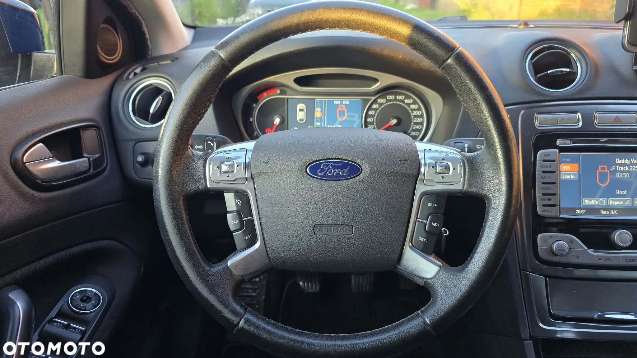 Ford Mondeo - 9