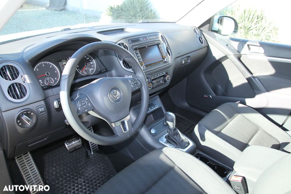 Volkswagen Tiguan 2.0 TDI 4Motion DSG Sport & Style - 17