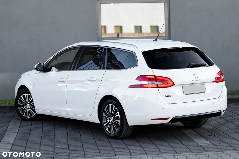 Peugeot 308 PureTech 130 GPF EAT8 Stop & Start Allure - 7