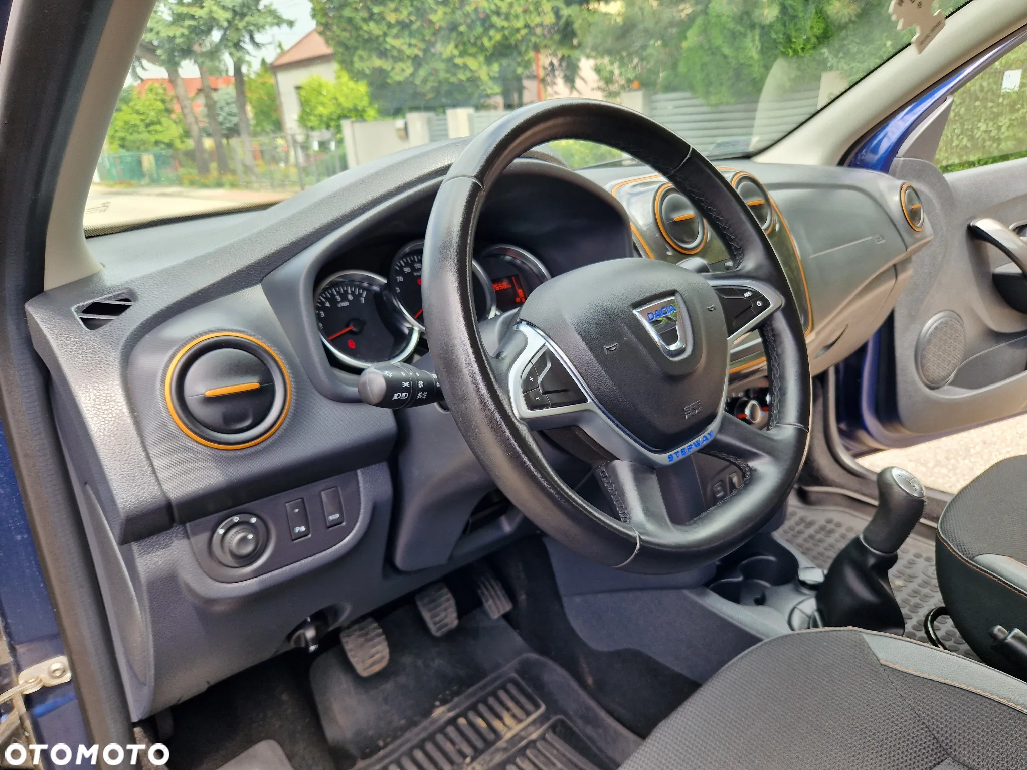 Dacia Sandero 0.9 TCe Laureate S&S - 16