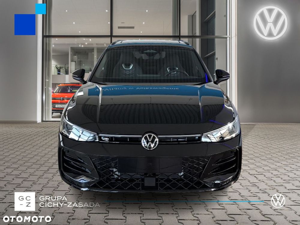 Volkswagen Passat - 8