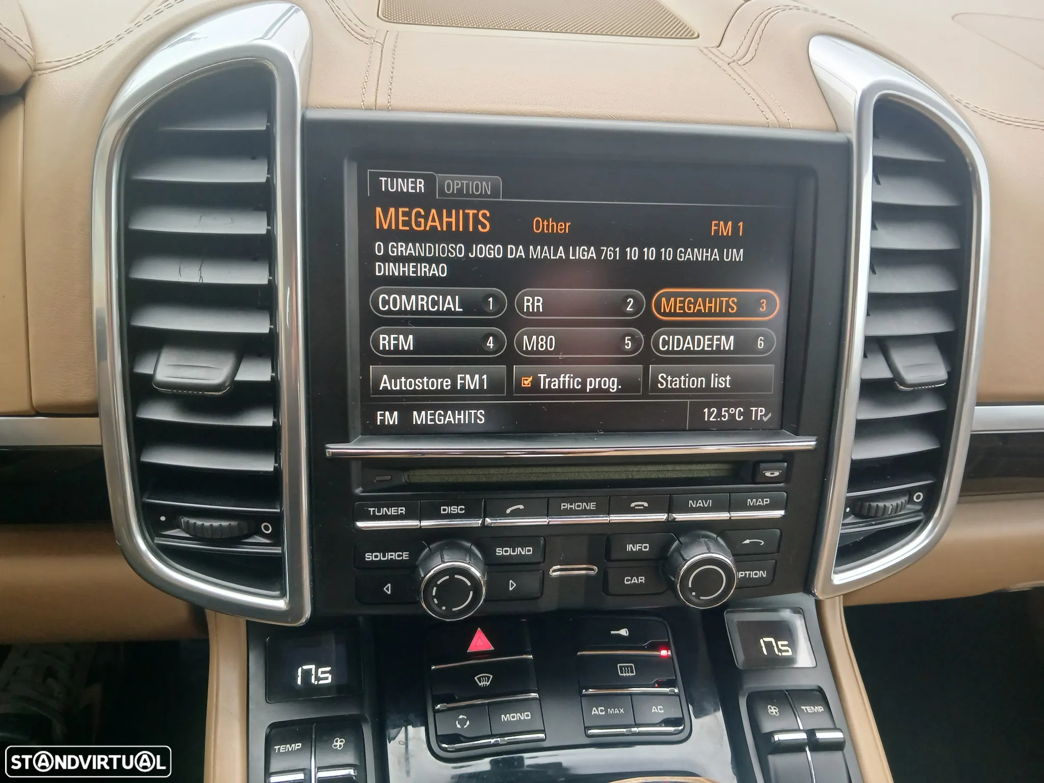 Porsche Cayenne - 44