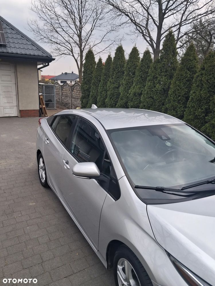 Toyota Prius - 8