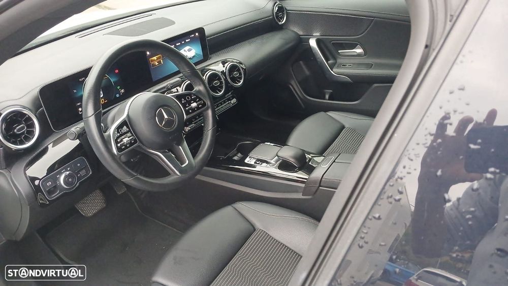 Mercedes-Benz CLA 180 - 17