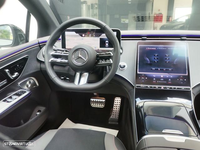Mercedes-Benz EQE 300 AMG Line - 10