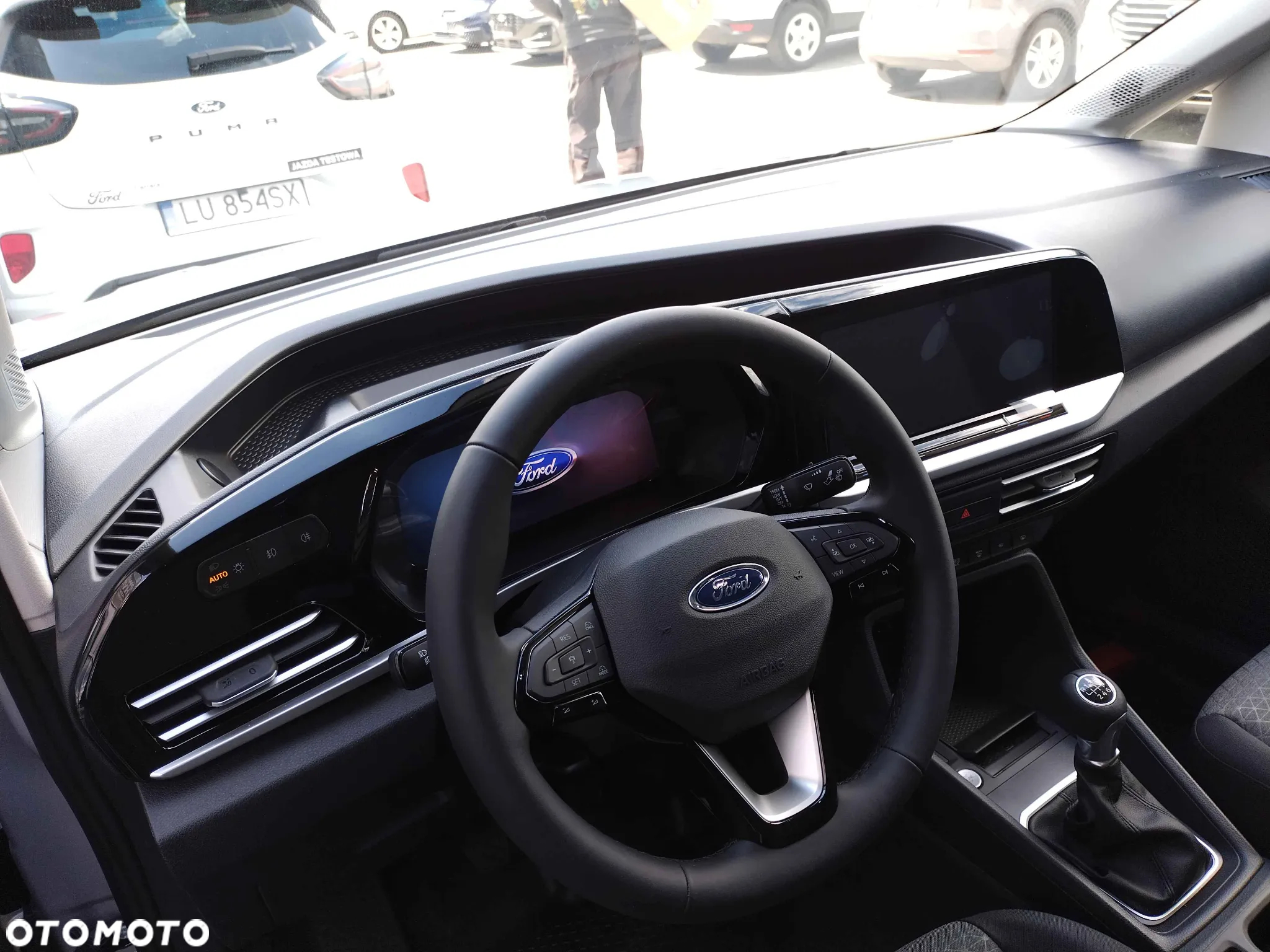 Ford Transit Connect - 5