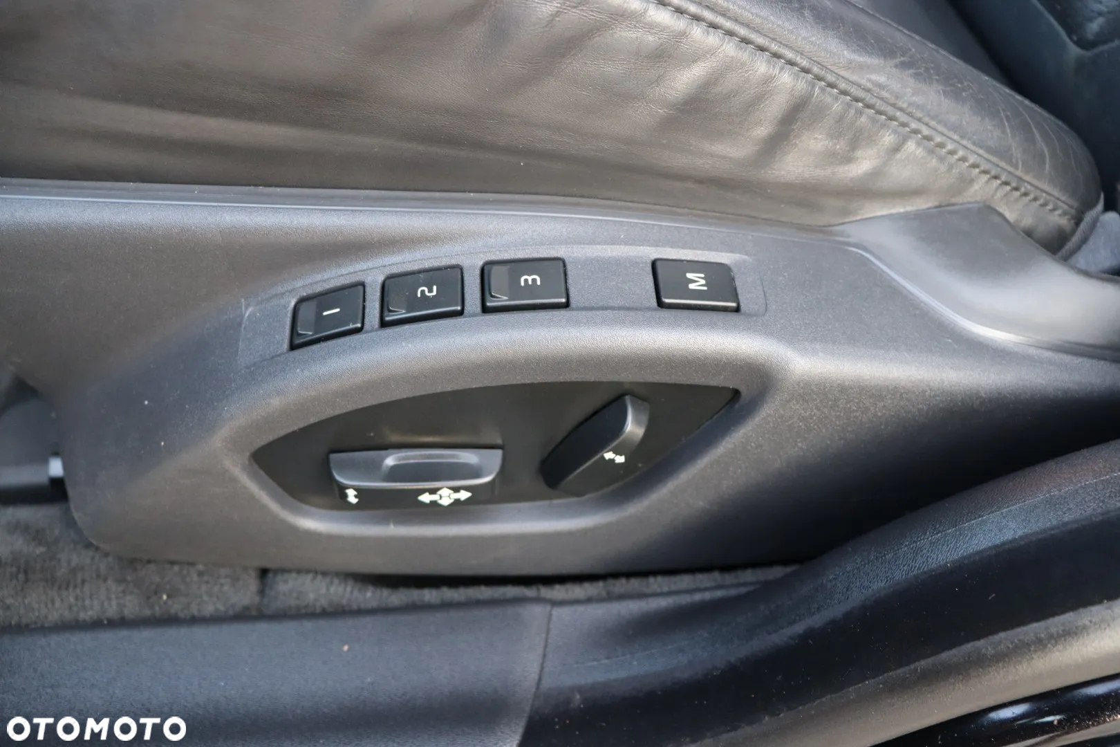 Volvo V70 D5 Summum - 21