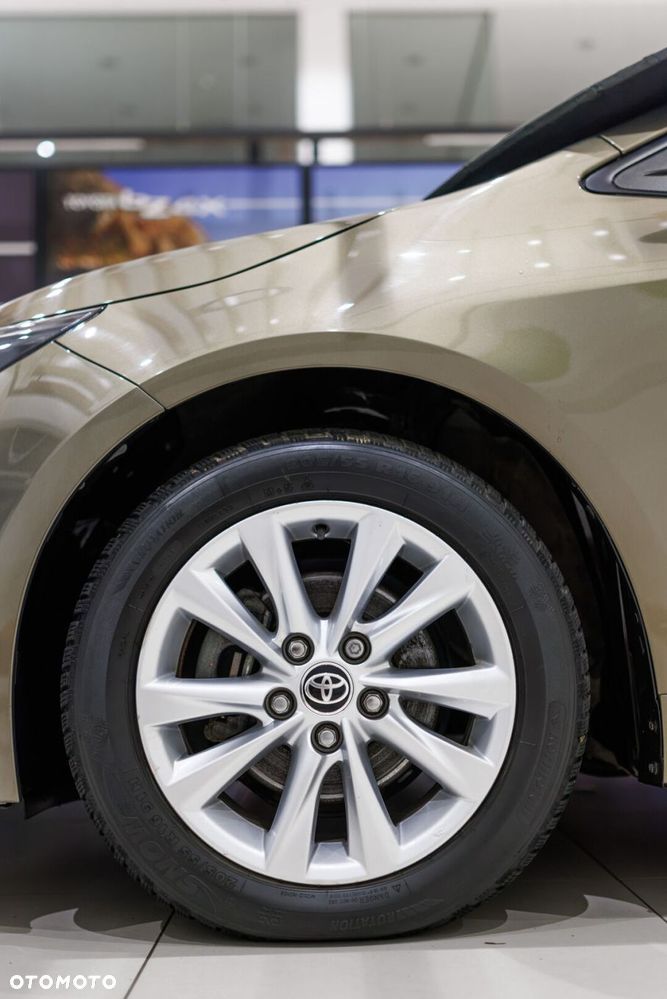 Toyota Corolla 1.8 Hybrid Comfort - 17
