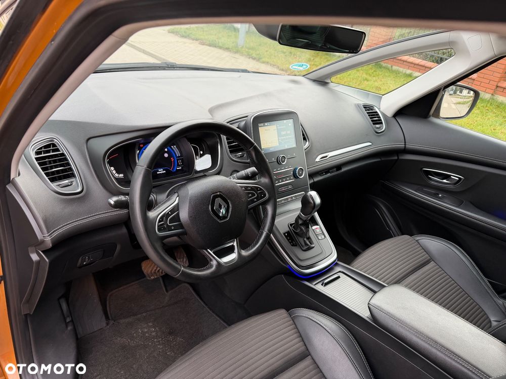 Renault Scenic - 8