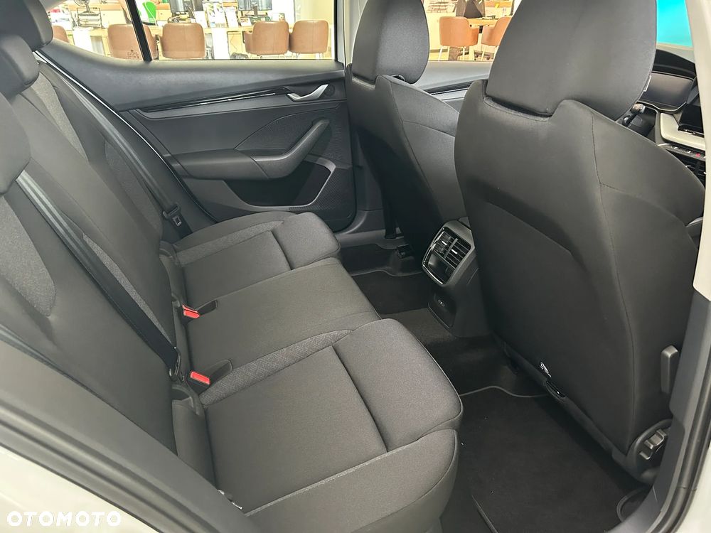 Skoda Octavia 1.5 TSI mHEV Edition 130 Essence DSG - 10