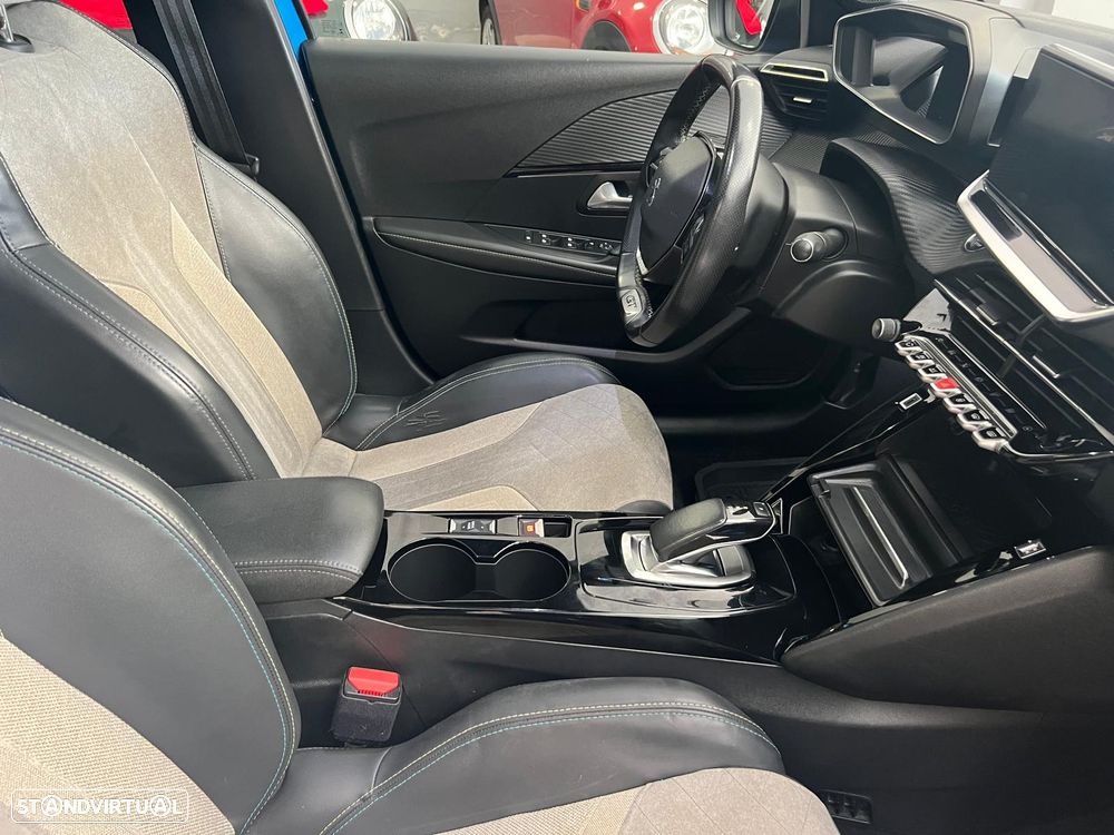 Peugeot e-208 50 kWh GT Line - 16