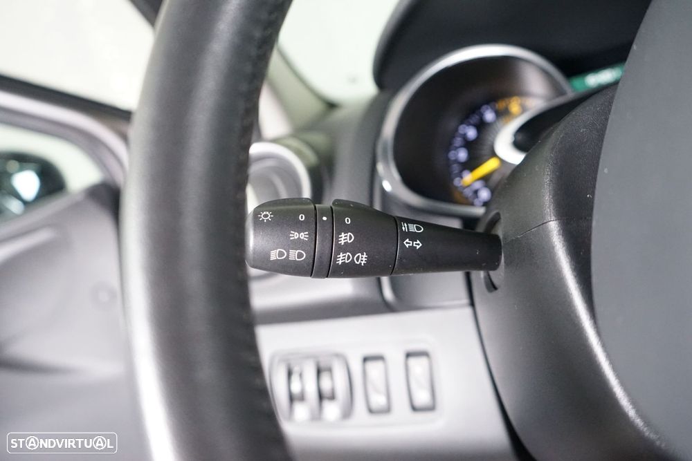 Renault Clio Sport Tourer 1.5 dCi Dynamique S - 24