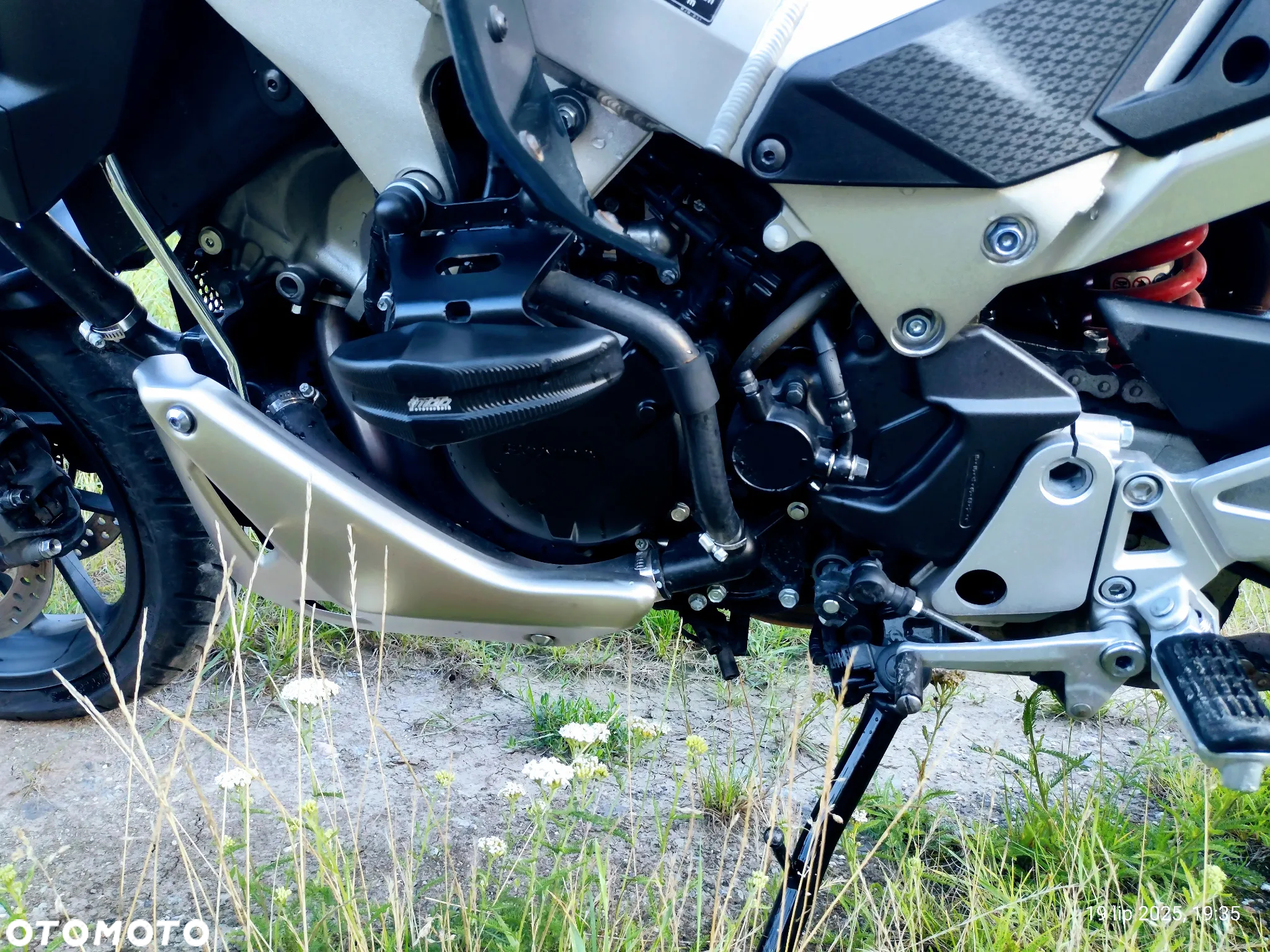 Honda VFR - 4