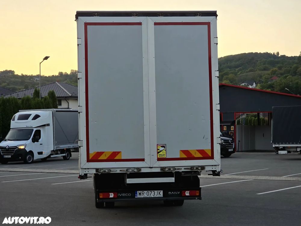 Iveco Daily - 12