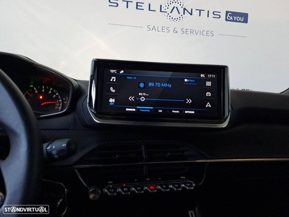 Peugeot 2008 1.2 PureTech Style - 20