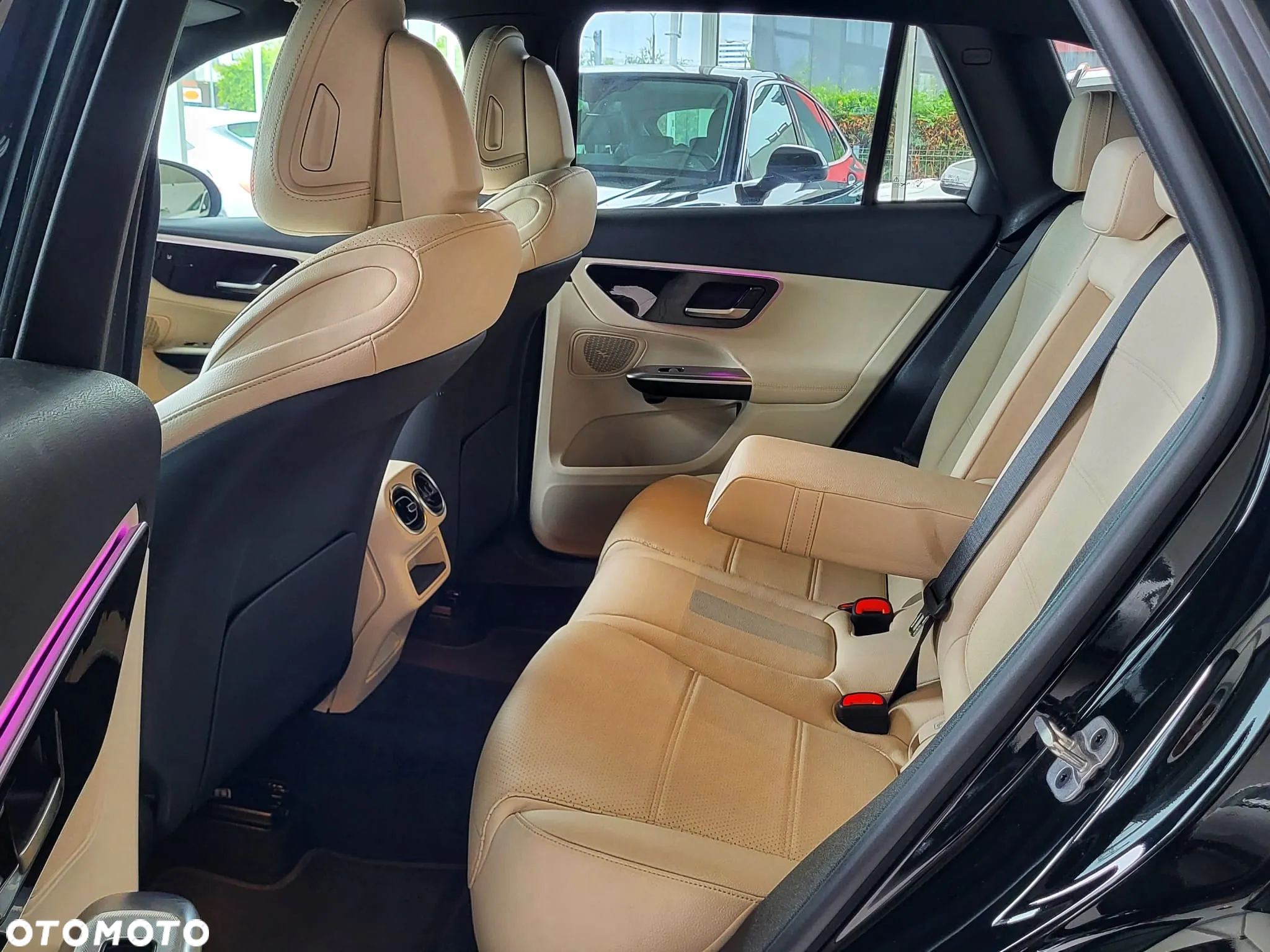 Mercedes-Benz GLC 300 e 4-Matic Avantgarde - 13