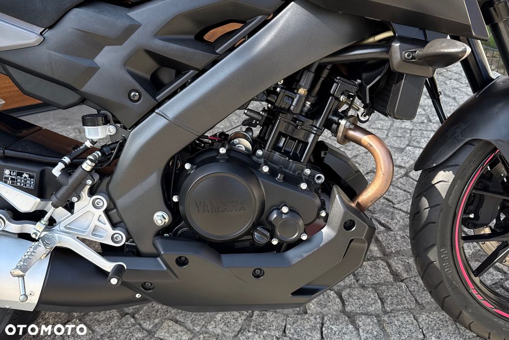 Yamaha MT - 6