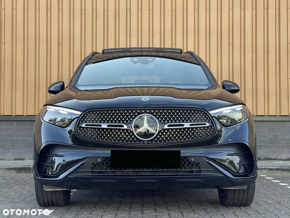 Mercedes-Benz GLC 300 d mHEV 4-Matic AMG Line - 8
