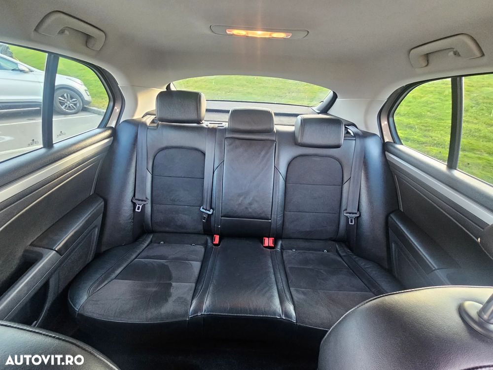 Skoda Superb 2.0 TDI DSG Comfort - 14