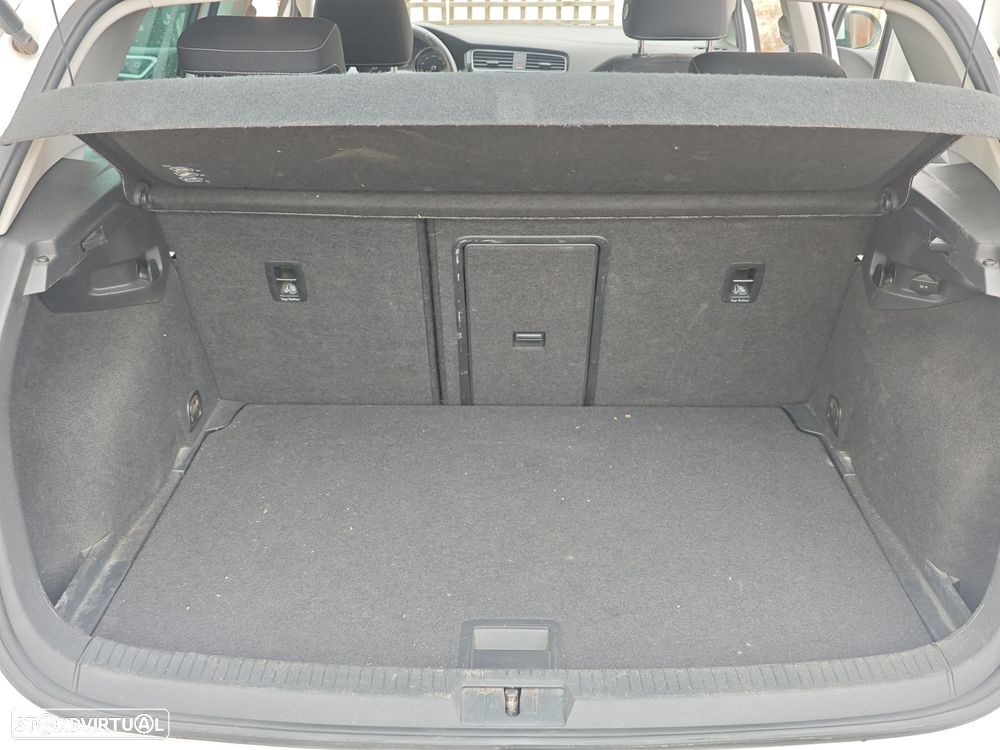 VW Golf 1.6 TDI BlueMotion Cup - 15