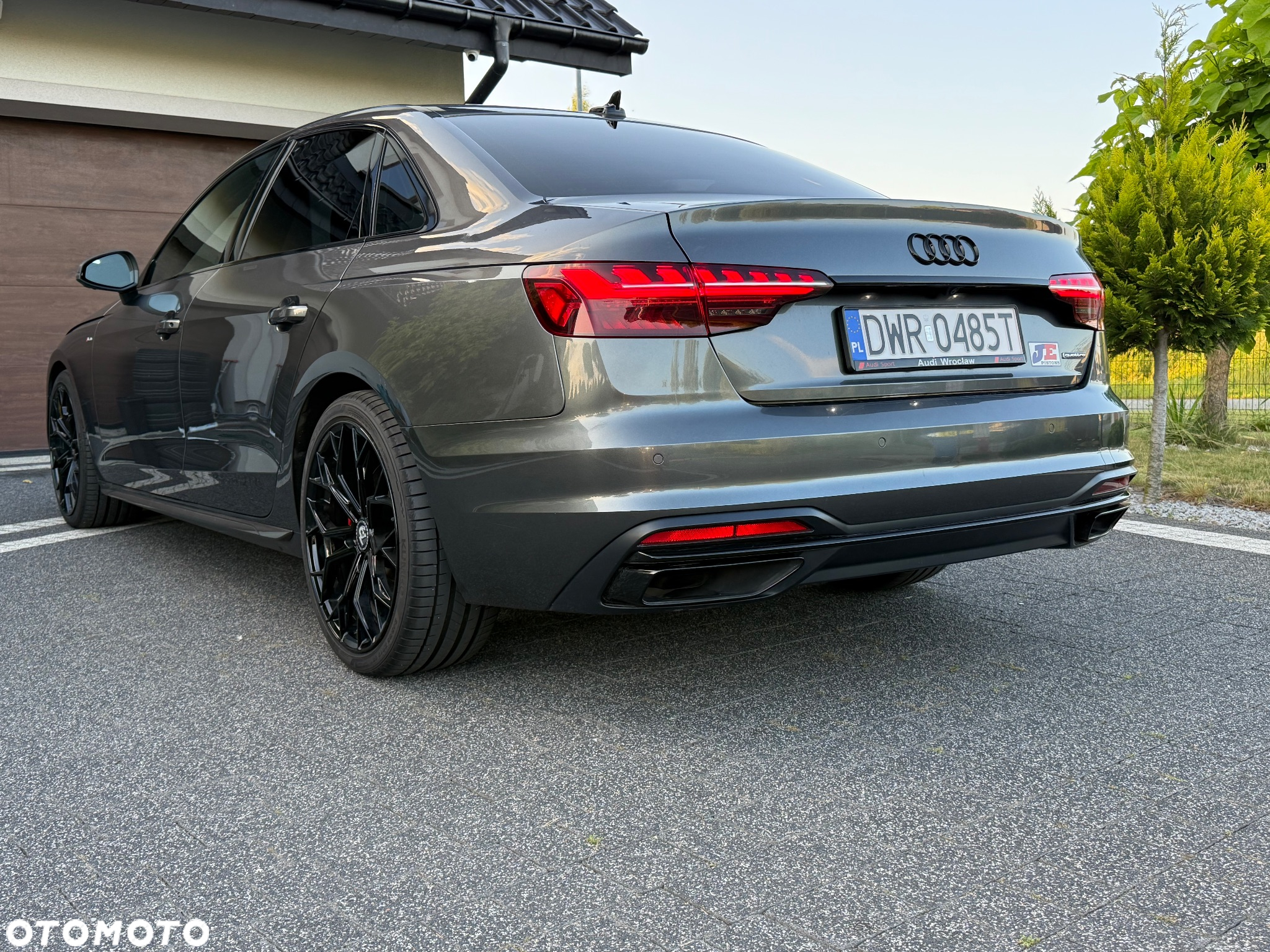 Audi A4 45 TFSI quattro S tronic S line - 2