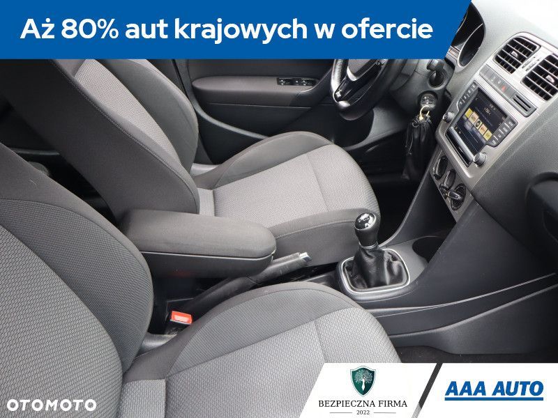 Volkswagen Polo - 11