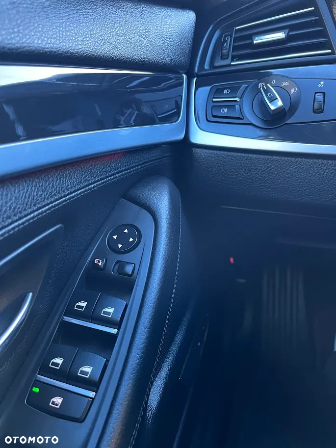 BMW Seria 5 520d - 36