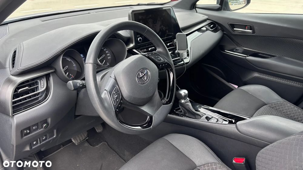 Toyota C-HR 1.2 T Style CVT - 8