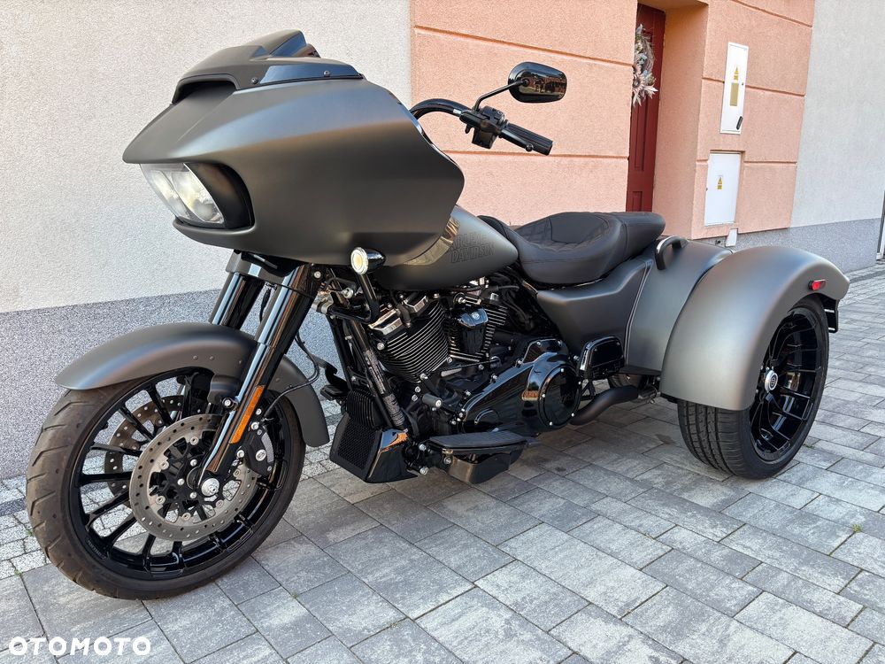 Harley-Davidson Tri Glide - 1
