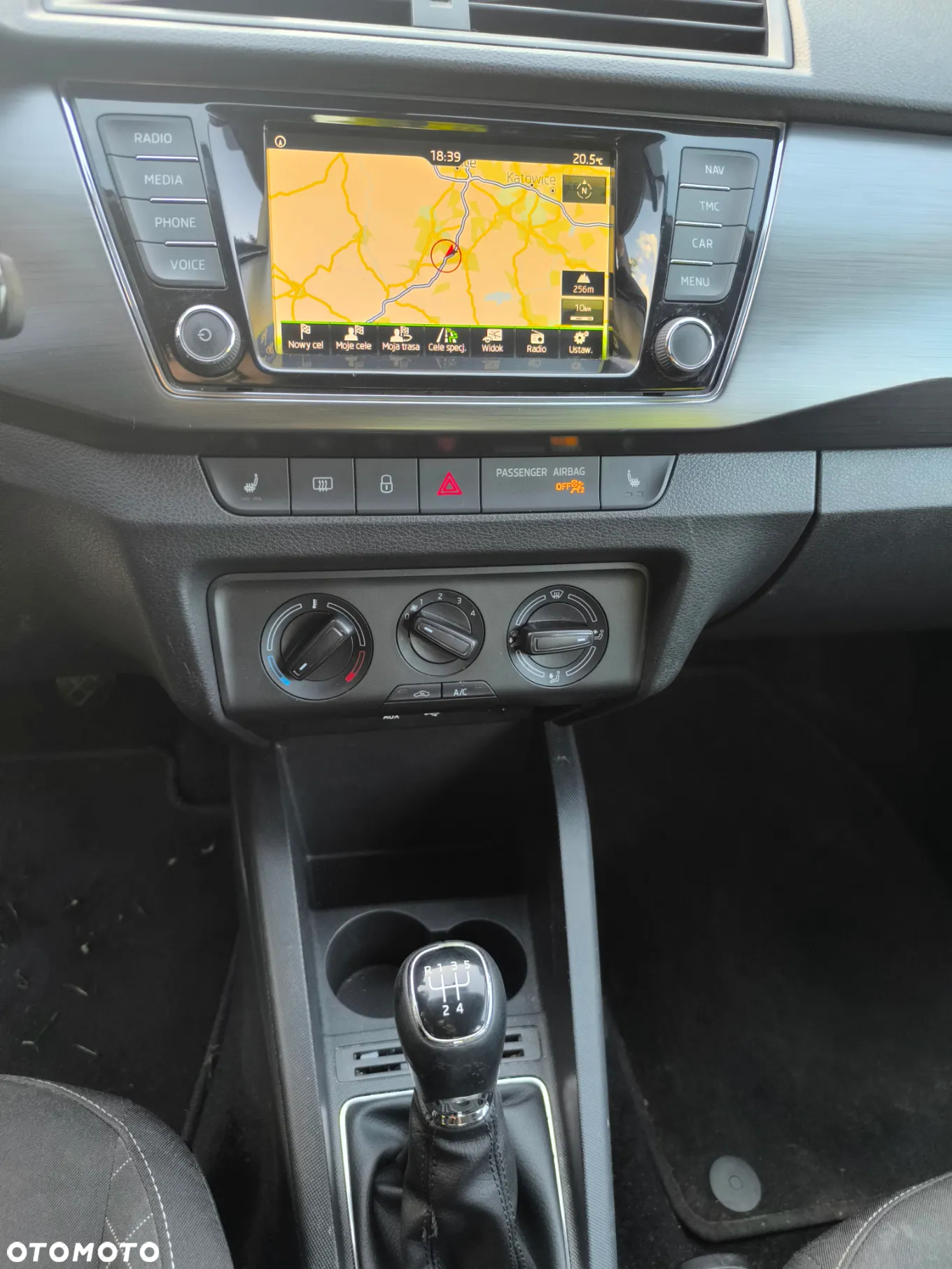 Skoda Fabia - 8