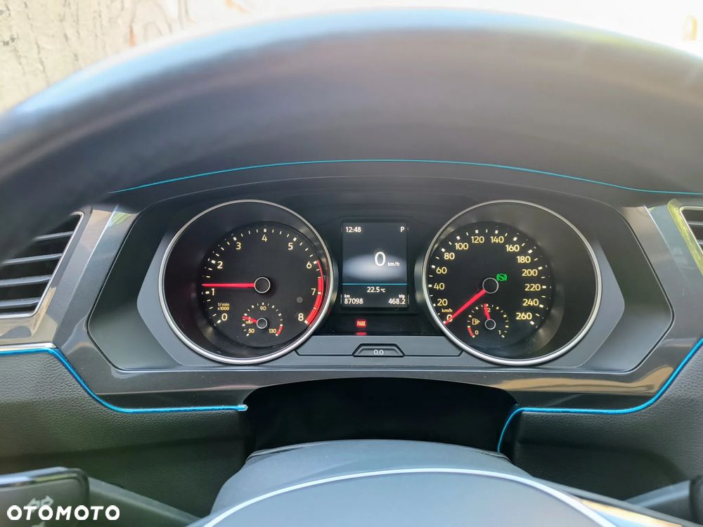 Volkswagen Tiguan Allspace - 11