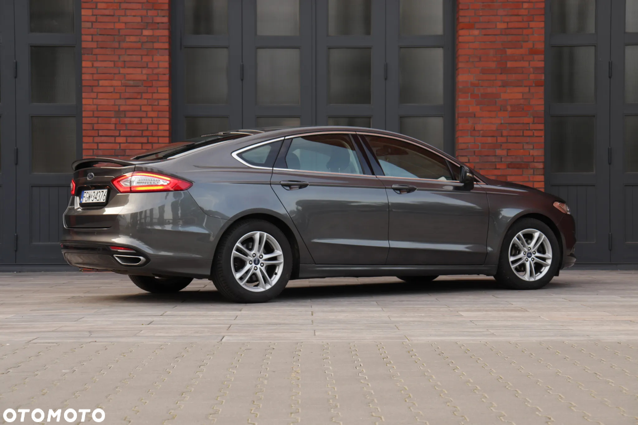 Ford Mondeo 2.0 TDCi Titanium - 12