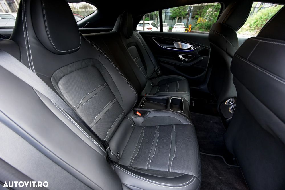 Mercedes-Benz AMG GT 4-door Coupe 43 4Matic+ - 39