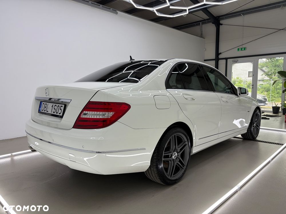 Mercedes-Benz Klasa C - 2