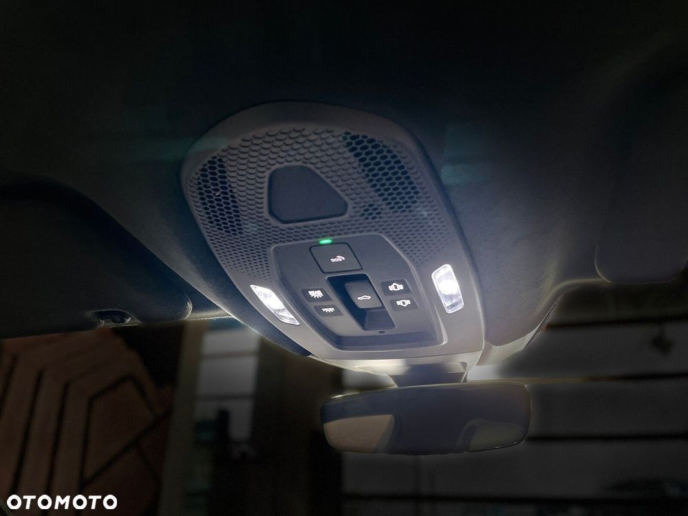 Porsche Panamera - 31