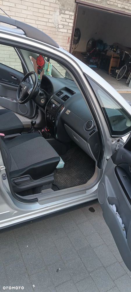 Suzuki SX4 1.6 VVT 4x2 Comfort - 6