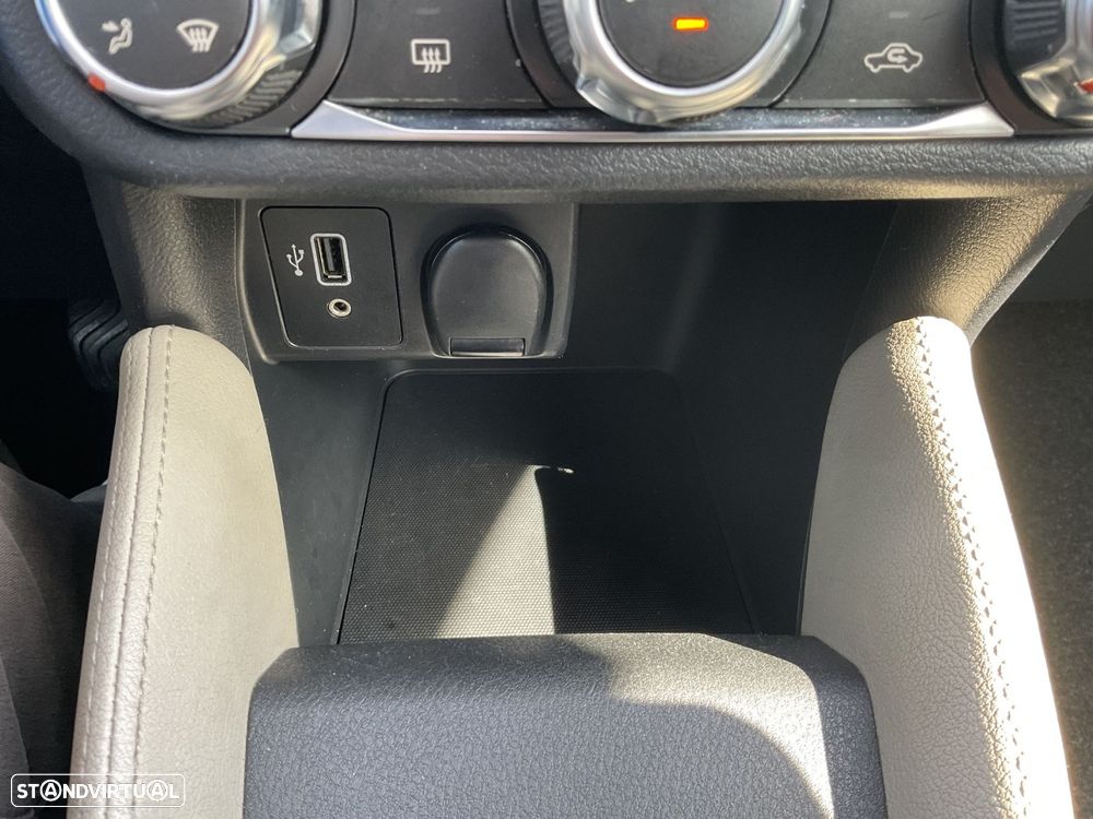 Nissan Micra 1.0 IG-T Tekna - 26