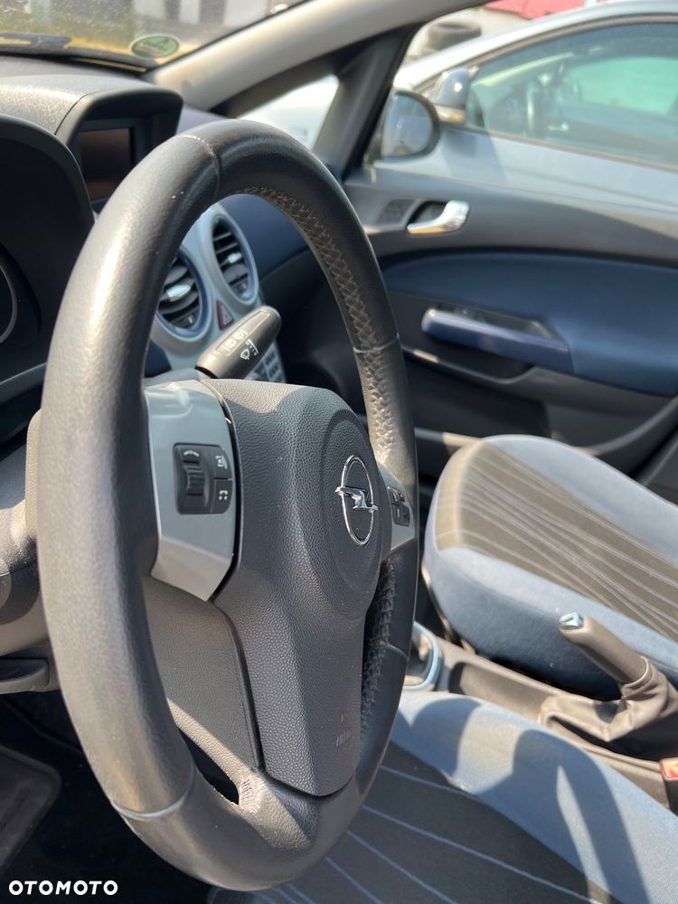 Opel Corsa - 7